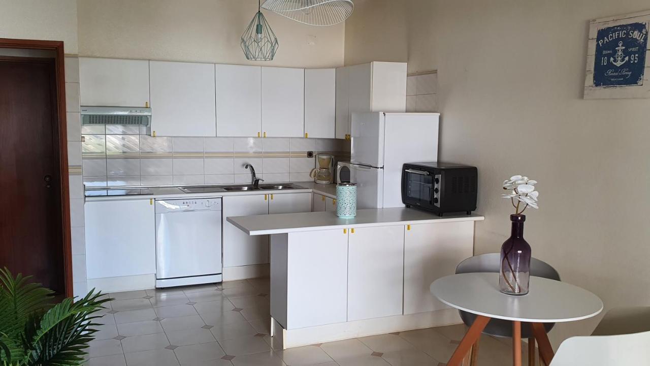 Casa Angela, 180M From The Beach Поршеш Екстериор снимка