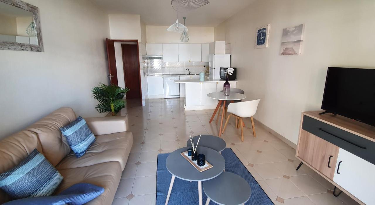 Casa Angela, 180M From The Beach Поршеш Екстериор снимка