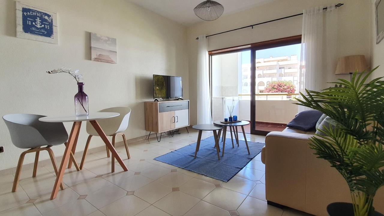Casa Angela, 180M From The Beach Поршеш Екстериор снимка